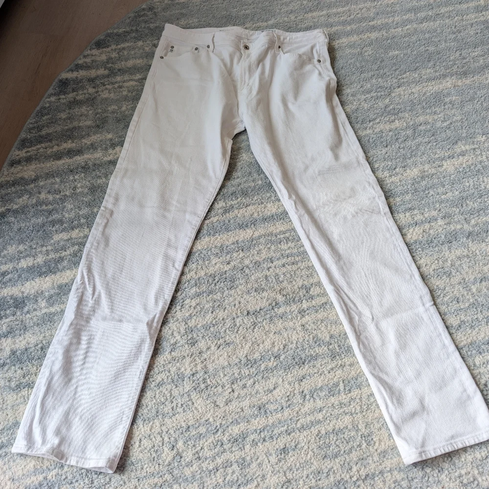 38x34 AG Adriano Goldschmied Tellis Modern Slim White EUC Tapered Leg